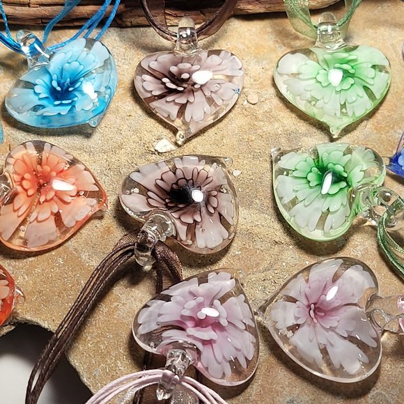 Handmade Murano Lampwork Glass Heart/Flower Pendant Necklace with Glow Flakes. - Picture 1 of 7